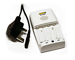Maha C204W Worldwide Charger